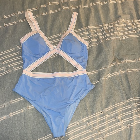 Dolce Vita Fast Lane Cut Out One Piece Bathing Suit - Picture 2 of 4